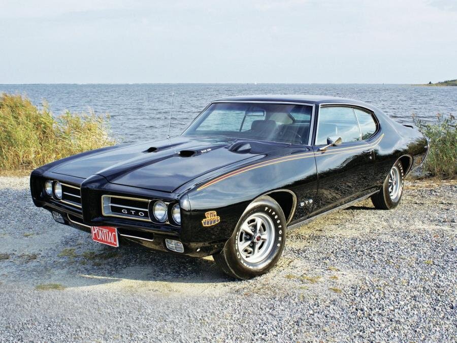Pontiac-GTO. Источник: Яндекс.Картинки. 