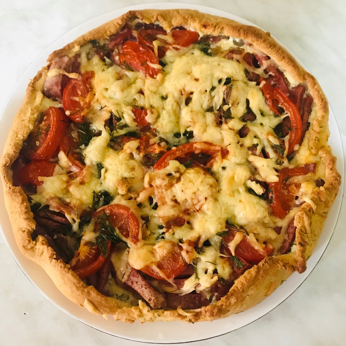                                                         Готовая пицца