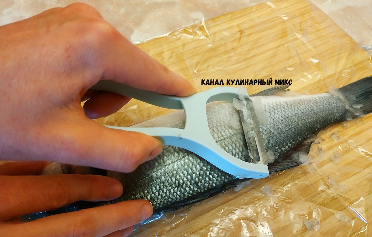 Как почистить рыбу быстро и просто – полезные советы и пошаговый процесс – Люкс ФМ