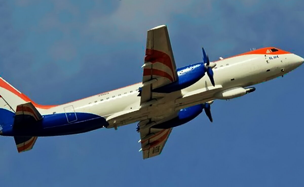 Ил-114-300