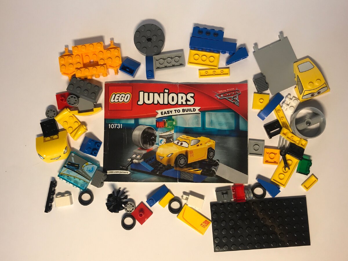 LEGO Juniors Гоночный тренажёр Крус Рамирес (10731)