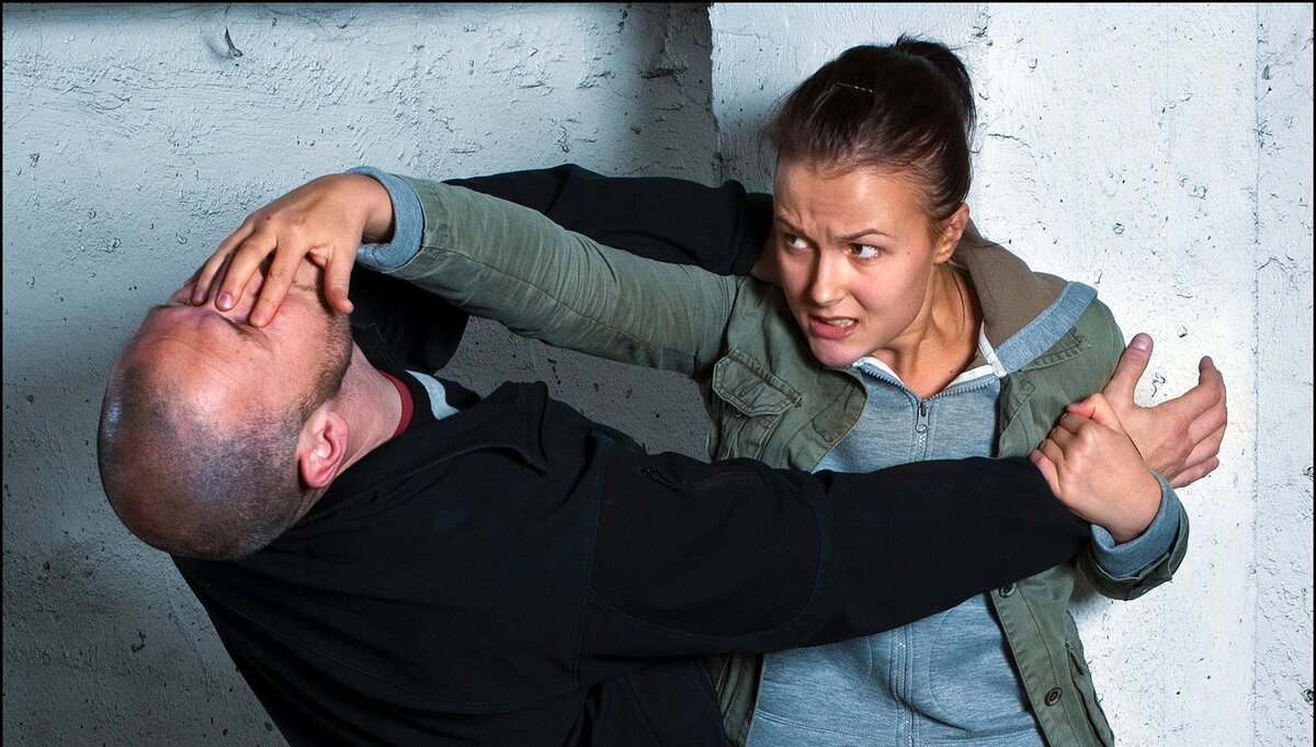 Фото с сайта https://solveisraelsproblems.com/israeli-self-defense-teaches-american-women-to-defend-themselves/