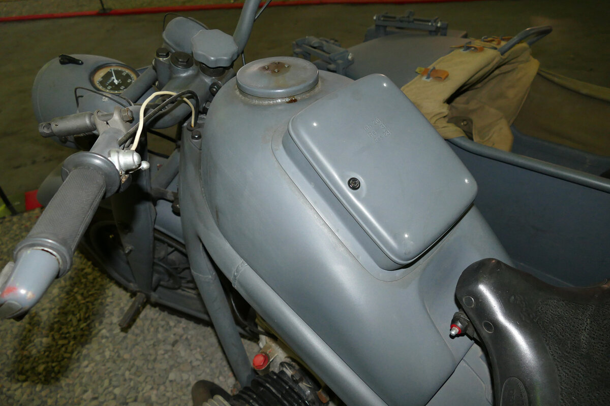 WWII BMW r75 Sidecar 750cc