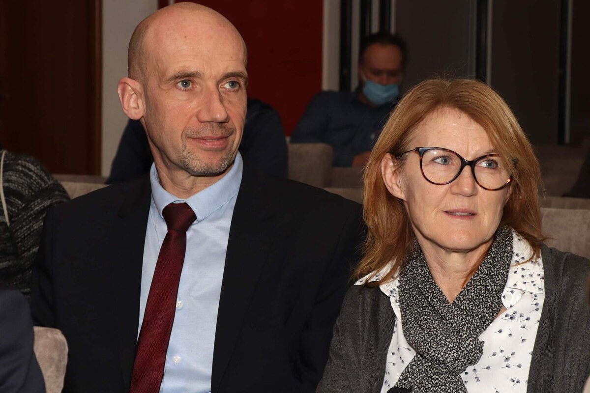 Военный атташе представляет в России Главнокомандующего Сухопутными Войсками.