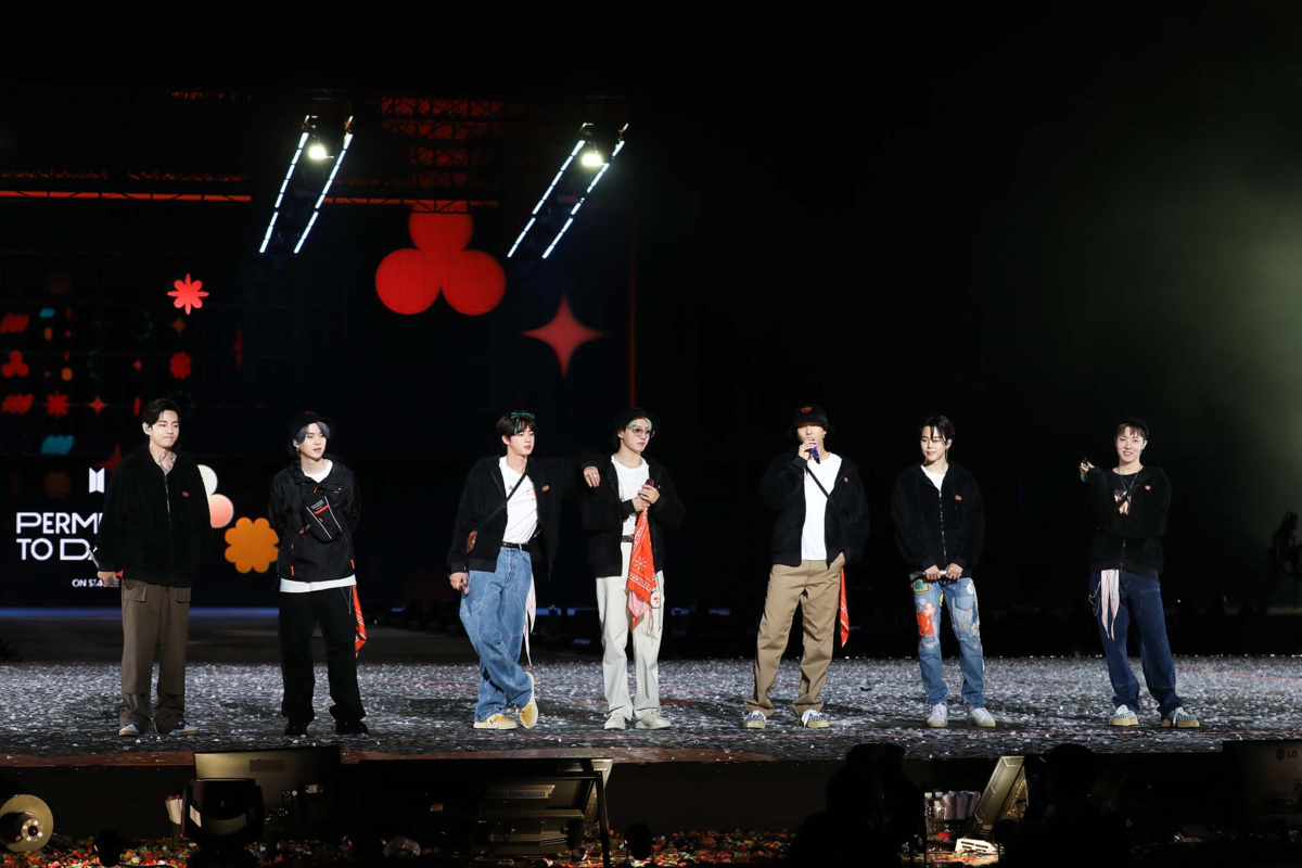 Сольные концерты бтс. Bts 2025 концерт. бтс ptd concert. bts ptd on stage. bts ptd on stage 2025.