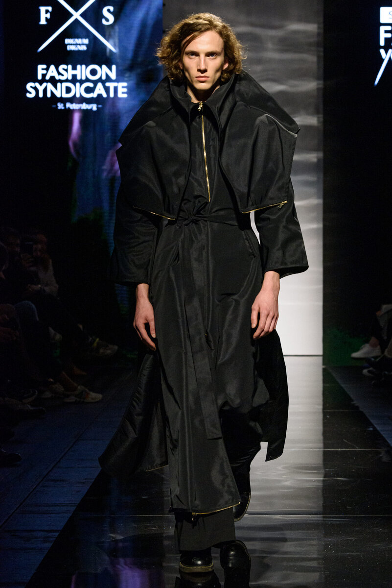 Презентация коллекции на показе SPBFW 21/22