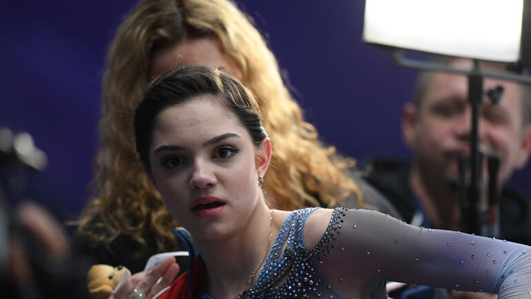 любой человек вырастает из своей рубашки. Проблема ухода от своих Учителе=Тренеров, того же порядка. Но сложность этого ухода: в ЕЁ нетерпении и чувстве своей ненужности. Судьба и Характеры не дали возможности ИМ объясниться. Но ни кому не известно: стало бы лучше, если бы она осталась у Этери(?) или это иллюзия?