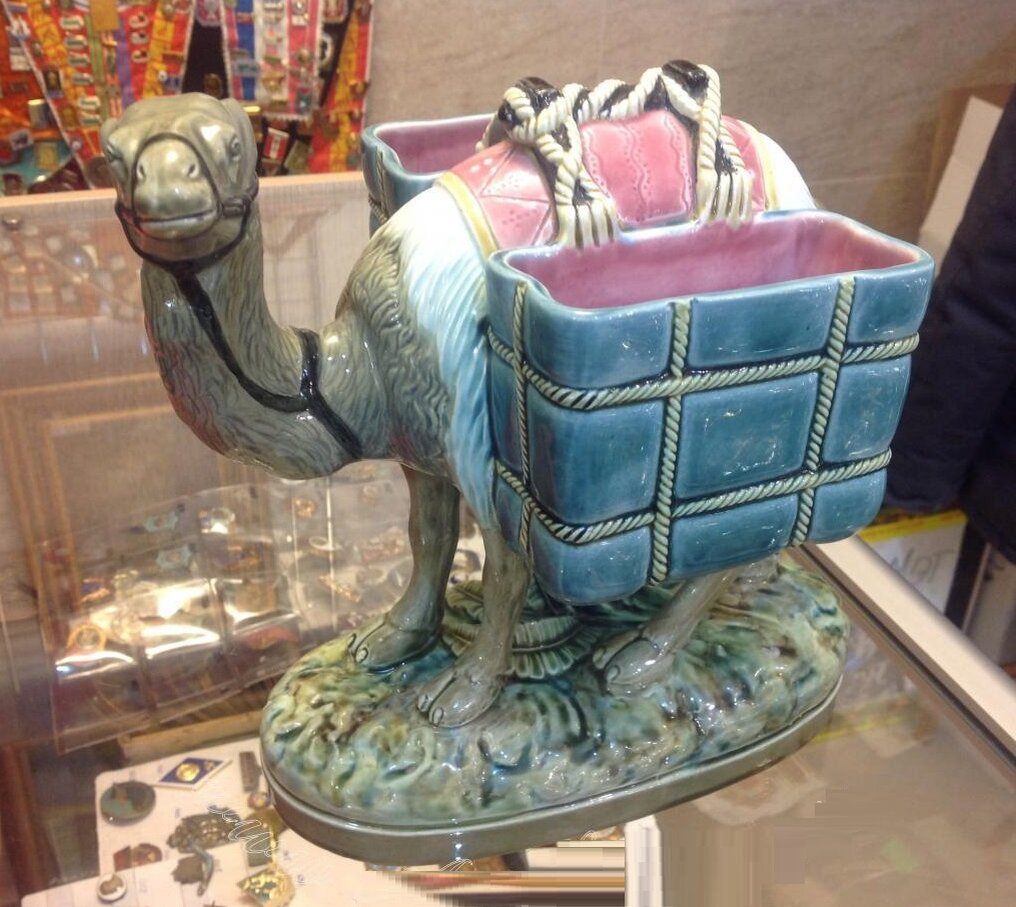 Как вам такой керамический верблюд от М.С. Кузнецова? Фото взято из свободного доступа в интернете.