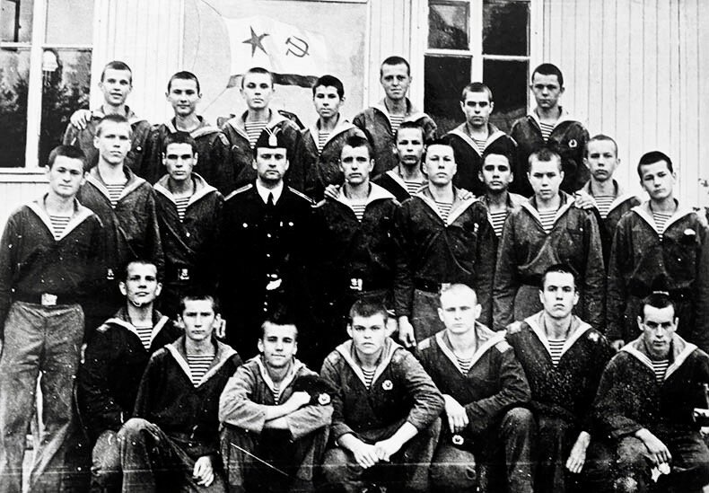 Август, 1980 год. 23 класс, нахимовский лагерь. Из личного архива.