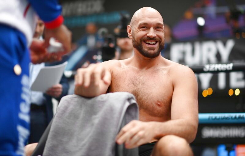 Британский чемпион мира в супертяжелом весе по версии (WBC) - Тайсон Фьюри