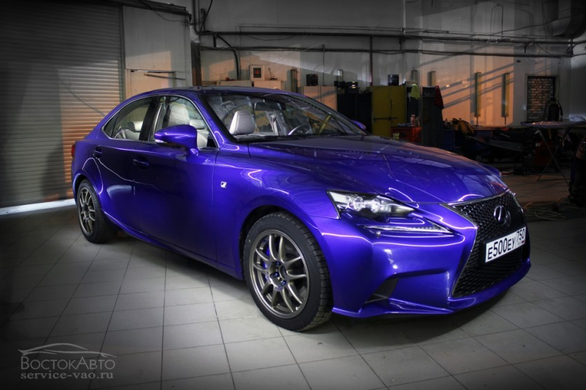 Lexus is 250 бирюзовый