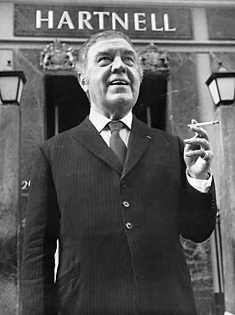 Норман Хартнелл 