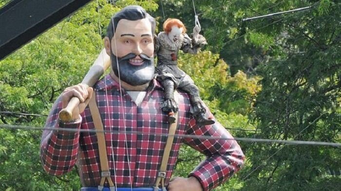 Кадр со съемок фильма «Оно 2»