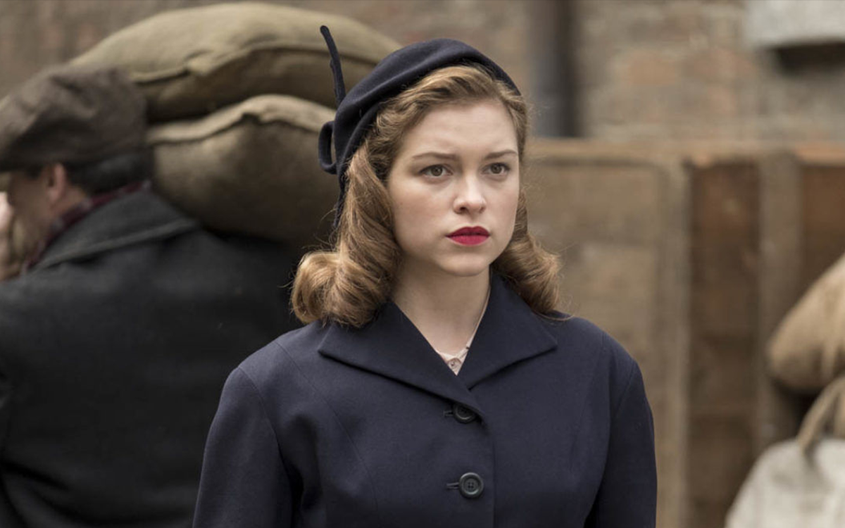 Кадр из типа "биографической" драмы "Код Красный" (Источник: kinoafisha.info)