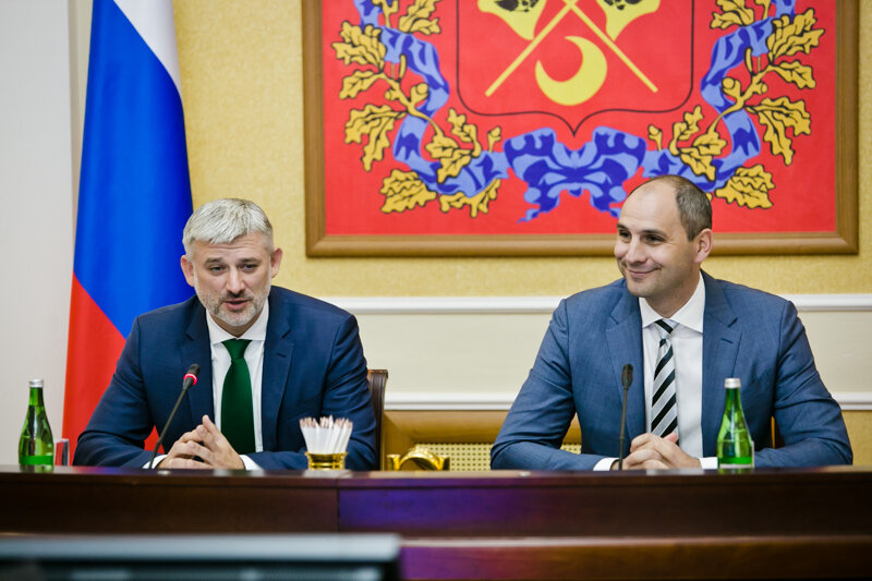 – Впечатления позитивные, область движется, развивается, идет реализация национального проекта «Безопасные и качественные автомобильные дороги», – федеральный министр по итогам рабочего визита в область о вторник, 30 июля, сделанное оценил положительно.
