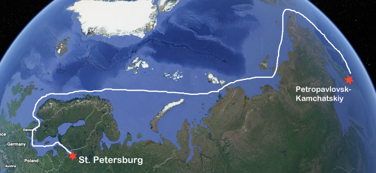 С Камчатки «Севморпуть» плыл по Арктике по пути в Санкт-Петербург.