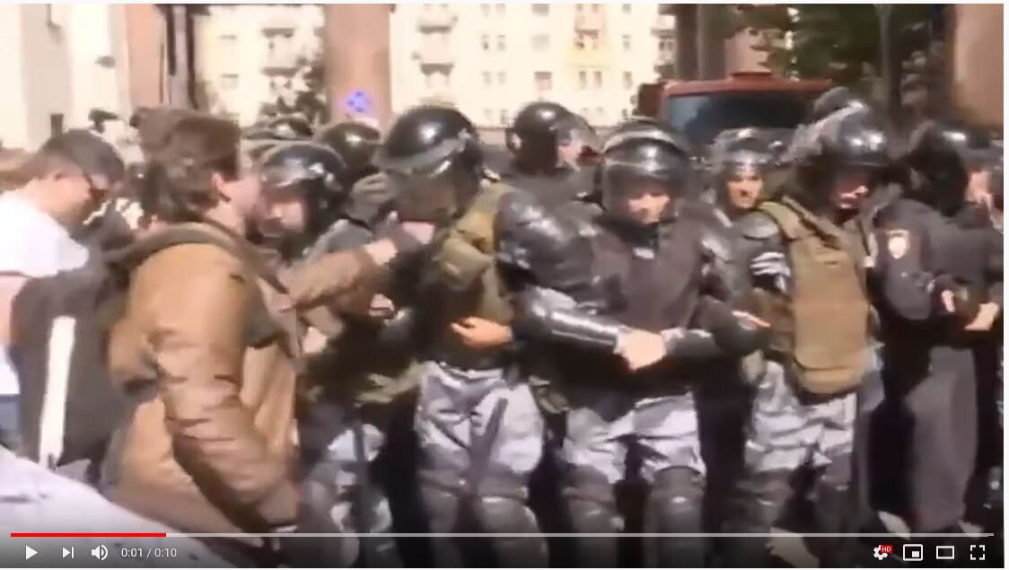 фрагмент видео-ролика с YouTube