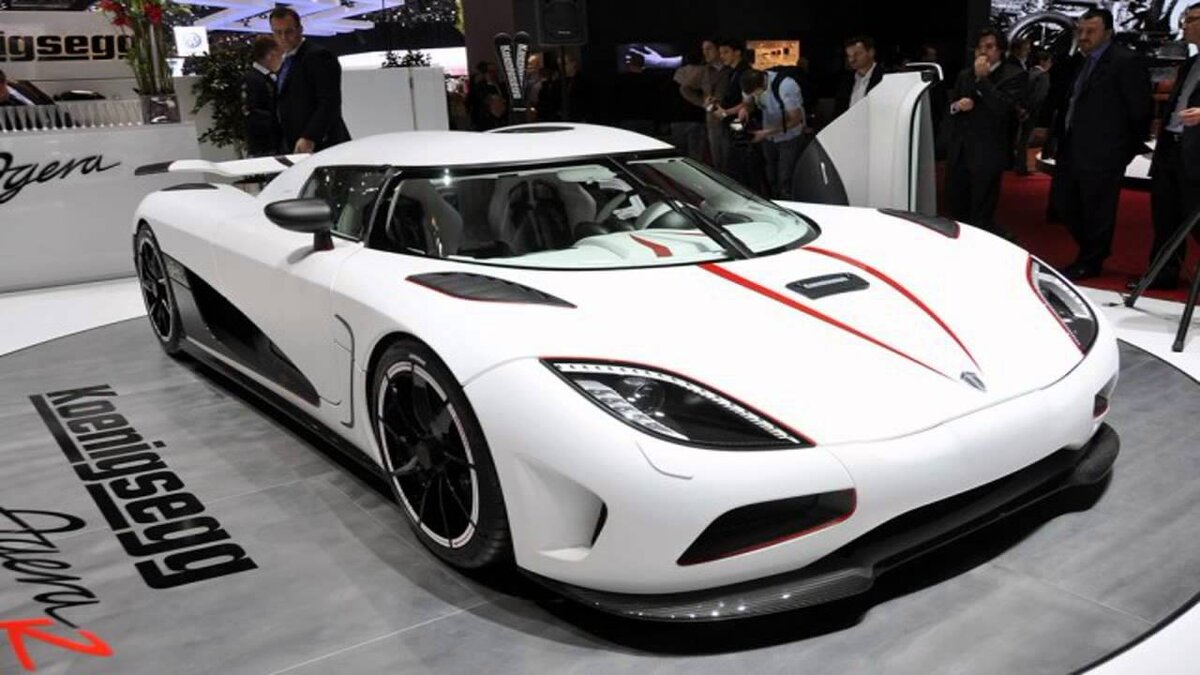 KOENIGSEGG AGERA 2014 R