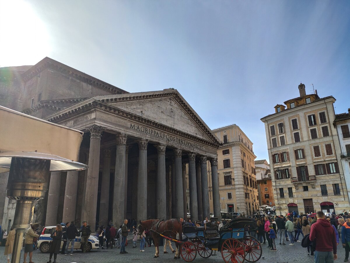 фото с  instagram.com/ddchannel86 Римский Пантеон.