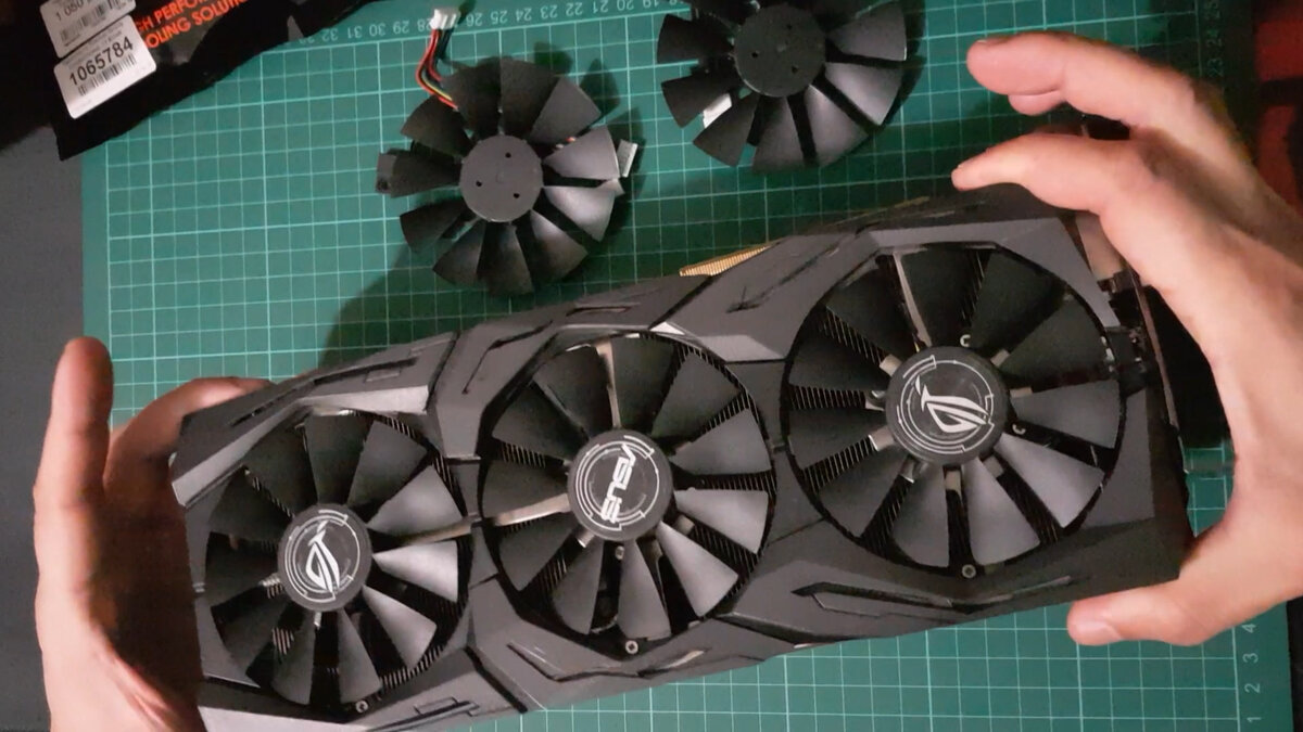 Видеокарта Asus Rog Strix 1080ti 11Gb