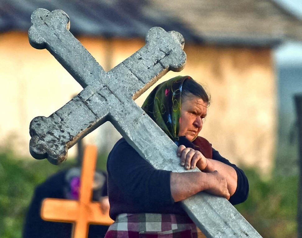 Господь помогает руками людей картинки