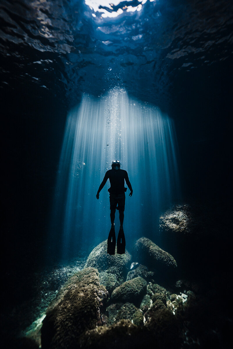 "Cenote Menorquin" от @benjaminriquelme_ (Испания)