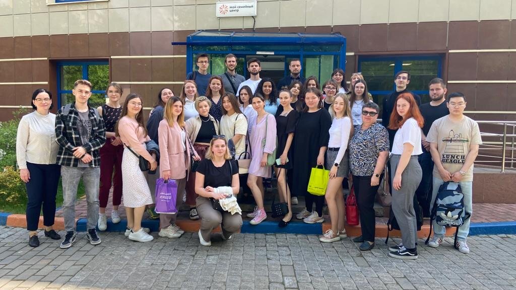 Кризисный центр тула демонстрации 11. Кризисный центр помощи тула. Кризисный центр помощи тула. Кризисный центр тула сотрудники. Кризисный центр помощи тула.