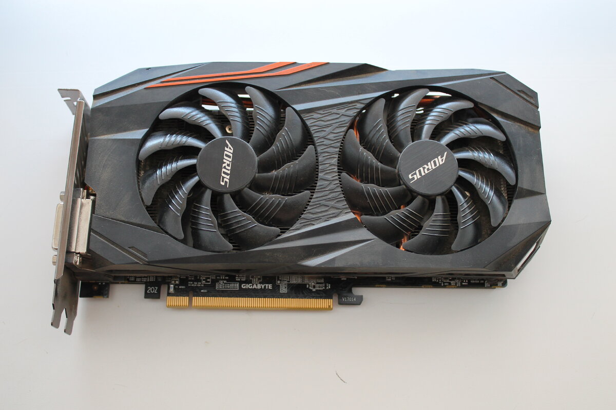 Видеокарта Gigabyte Aurus rx570 4g после 1 года в майнинге (рис 1)