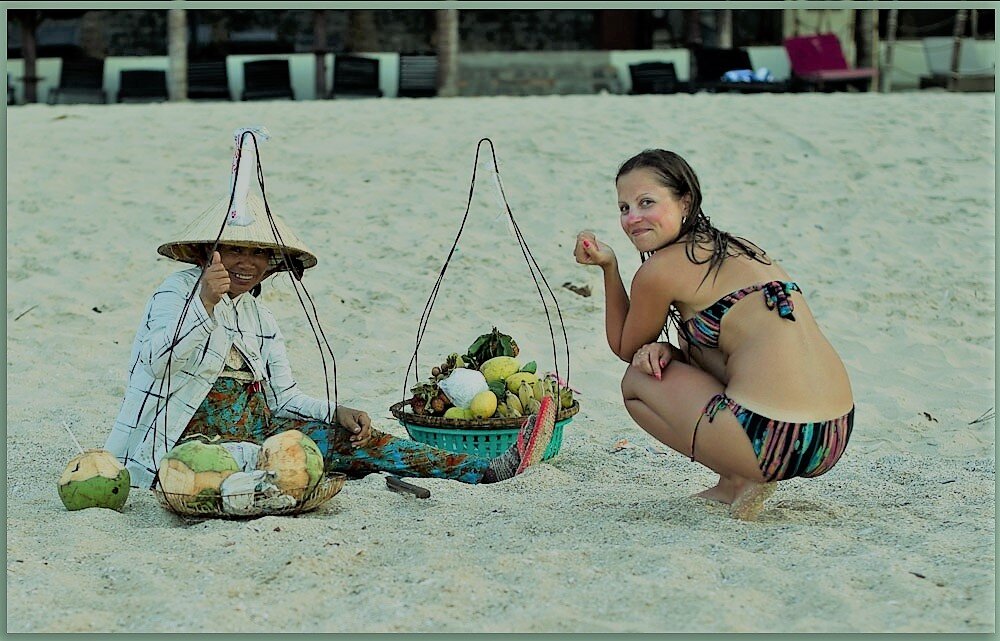 женщина во Вьетнаме, фото из открытых источников