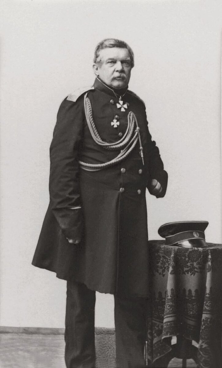Николай Николаевич Муравьев-Карский, фото Сергея Левицкого около 1861 года