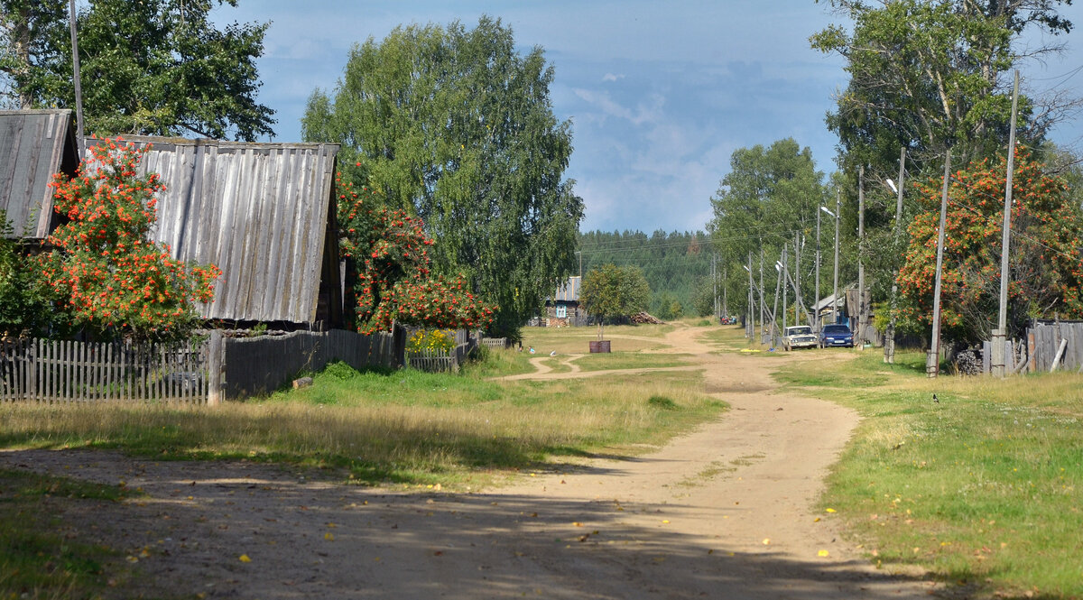 Поселок сейчас. Ожмегово Верхнекамский район. Поселок Ожмегово Верхнекамского района Кировской области. Ожмегово фото. Жители поселка Ожмегово.