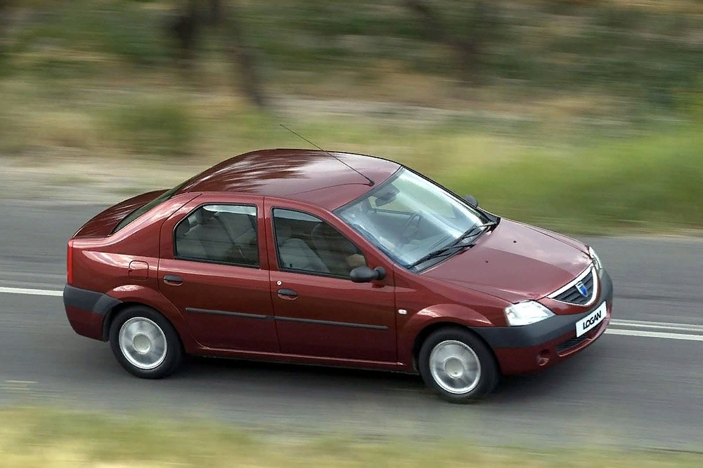 Иномарка логан. Рено Логан 6. Рено Логан 1. Renault Dacia Logan. Рено Логан 1 поколение.