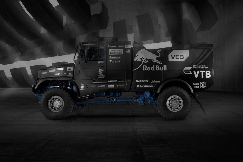 Капотный КАМАЗ в деталях© DENIS KLERO / RED BULL CONTENT POOL