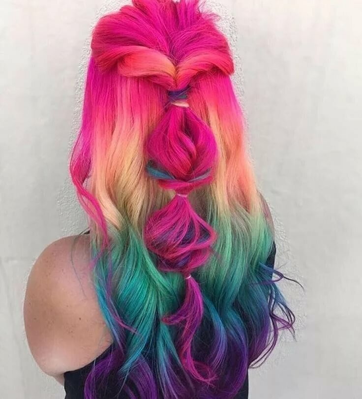 У меня волосы не настолько яркие)