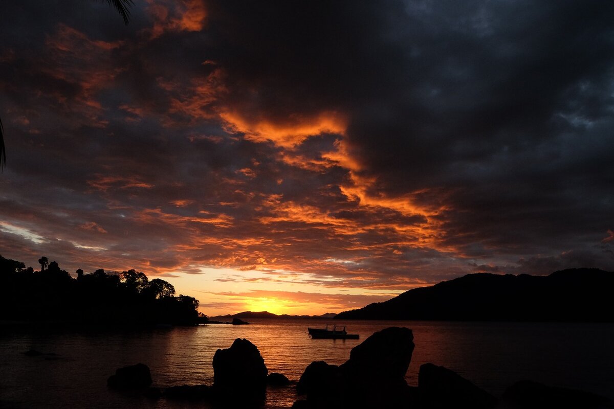 Мадагаскар, море, ночь/день https://pixabay.com/ru/