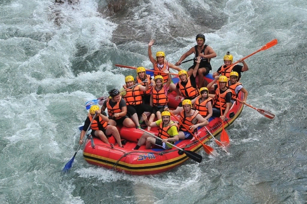 Виды водного туризма. Рафтинг (сплав по горным рекам). Рафт для сплава. Лодка для рафтинга. Водный туризм рафтинг.