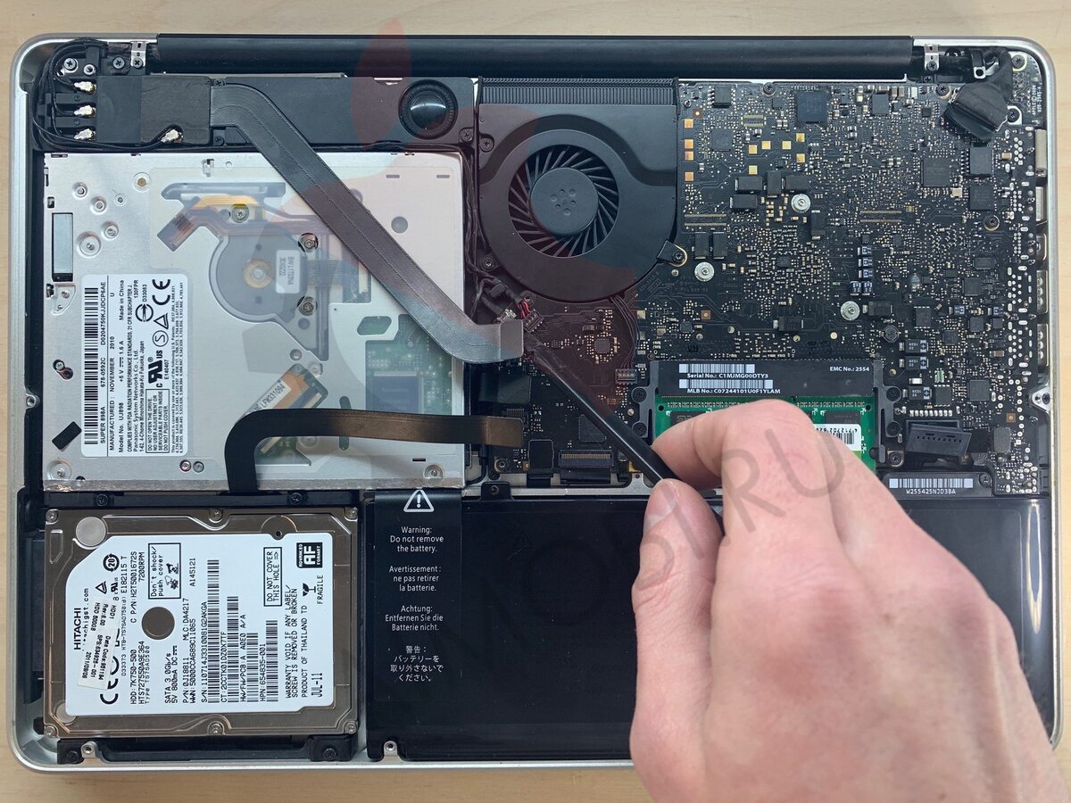 Как подготовить ссд. SSD диск на асус ноутбук. ASUS e203m SSD. ASUS e203m жесткий диск. Шлейф для ссд в ноутбук.