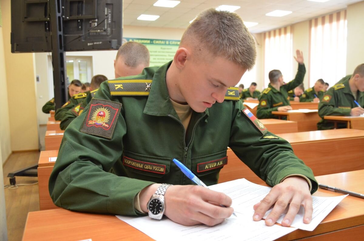 Какие фотографии нужны в военкомат для поступления в военное училище