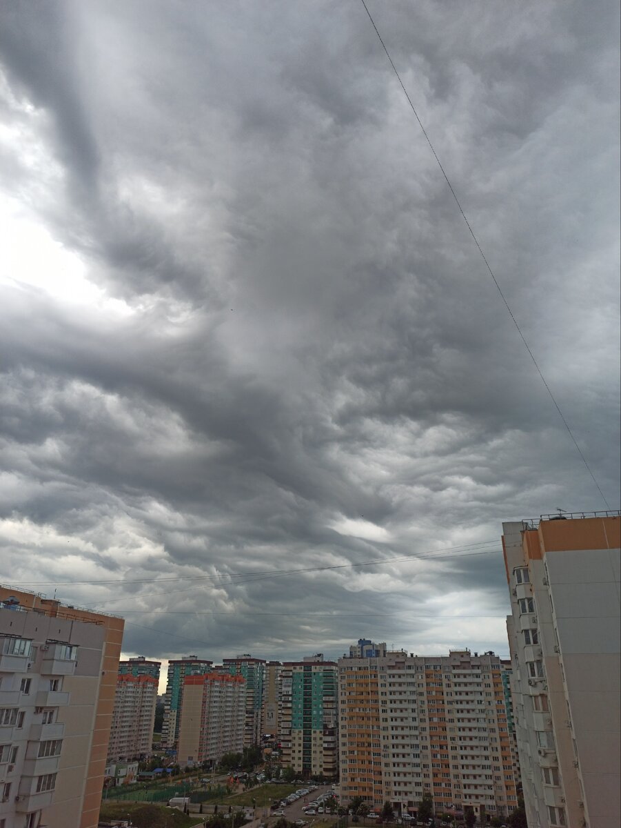 Как будто не настоящие))
