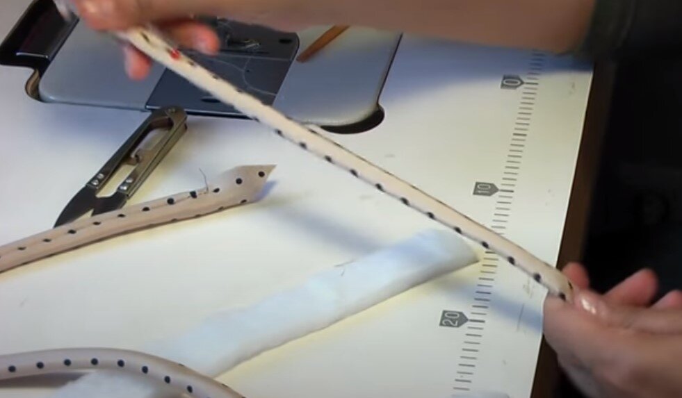 Вот такие колбаски нужно сформировать