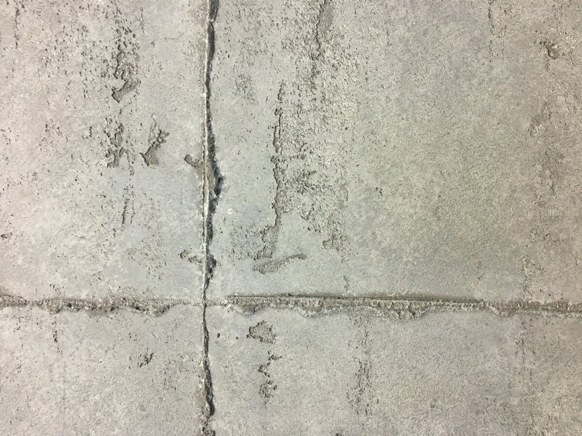 Декоративная штукатурка для стен в интерьере лофт