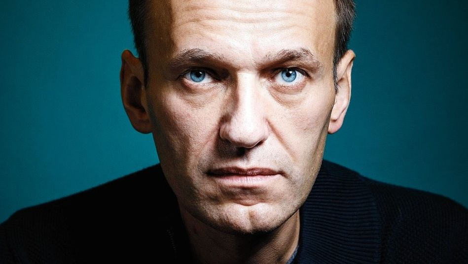 Похудел, постарел, но всё ещё полон решимости и надежд осуществить свою искреннюю мечту - стать России демократической и свободной. Фото оппозиционного блогера из Германии в Инстаграме