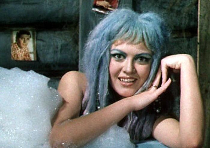 Н. Дрожжина в роли Русалки. Источник фото Яндекс.Картинки