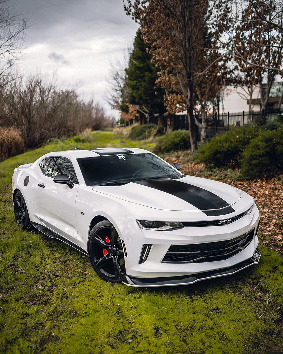 Chevrolet Camaro 21white