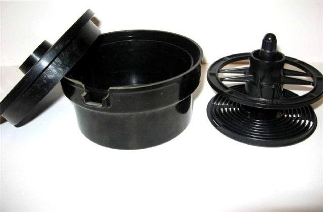 Фотографии взяла из открытых источников. Свои не сохранились. Мама в какой-то момент от всего этого добра избавилась. 