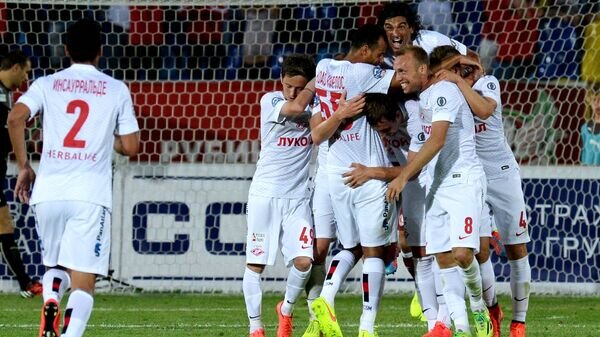    Хуан Инсаурральде, Джано Ананидзе, Жоао Карлос, Денис Глушаков и Сергей Паршивлюк (слева направо)© РИА Новости / Максим Богодвид