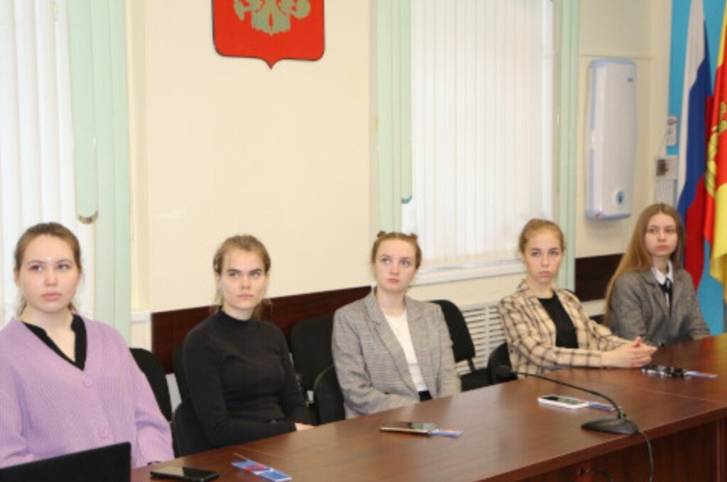 В Твери облизбирком открыл двери для студентов – будущих социологов