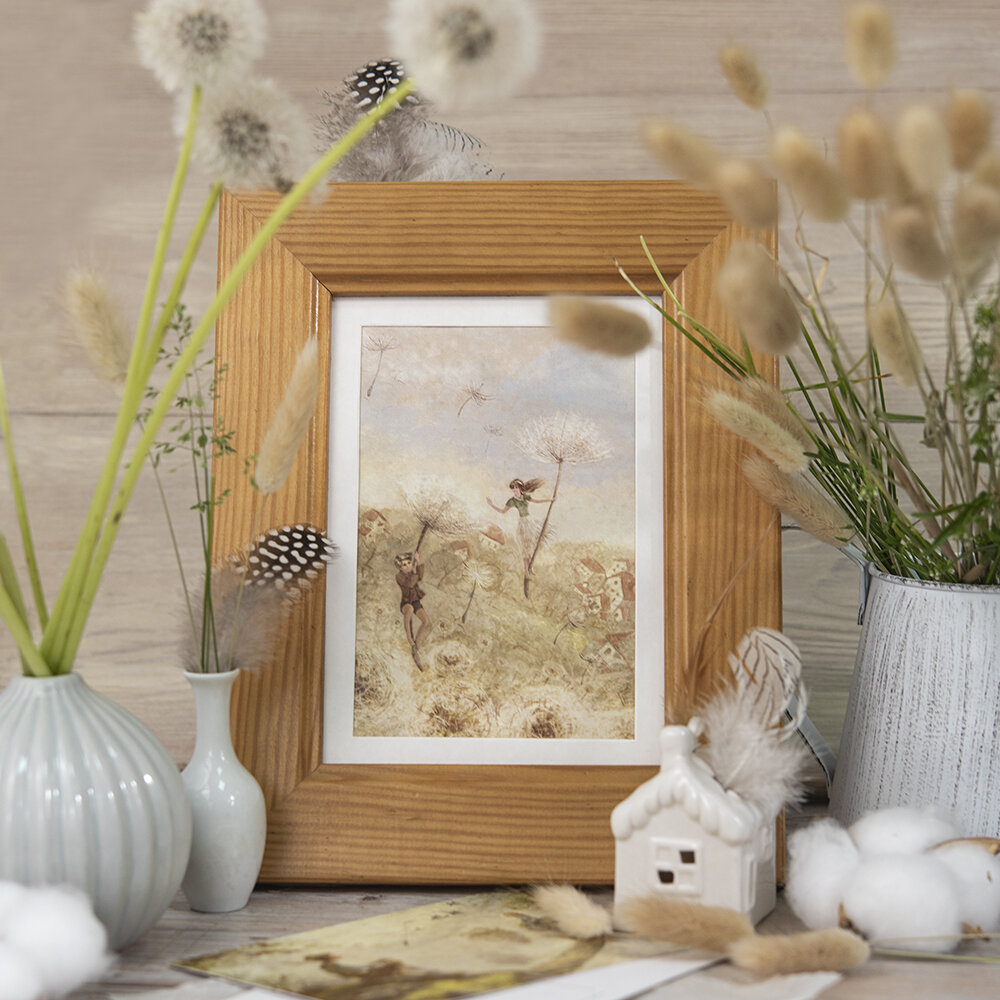 Открытка «Летящая девочка», худ. Галина Егоренкова