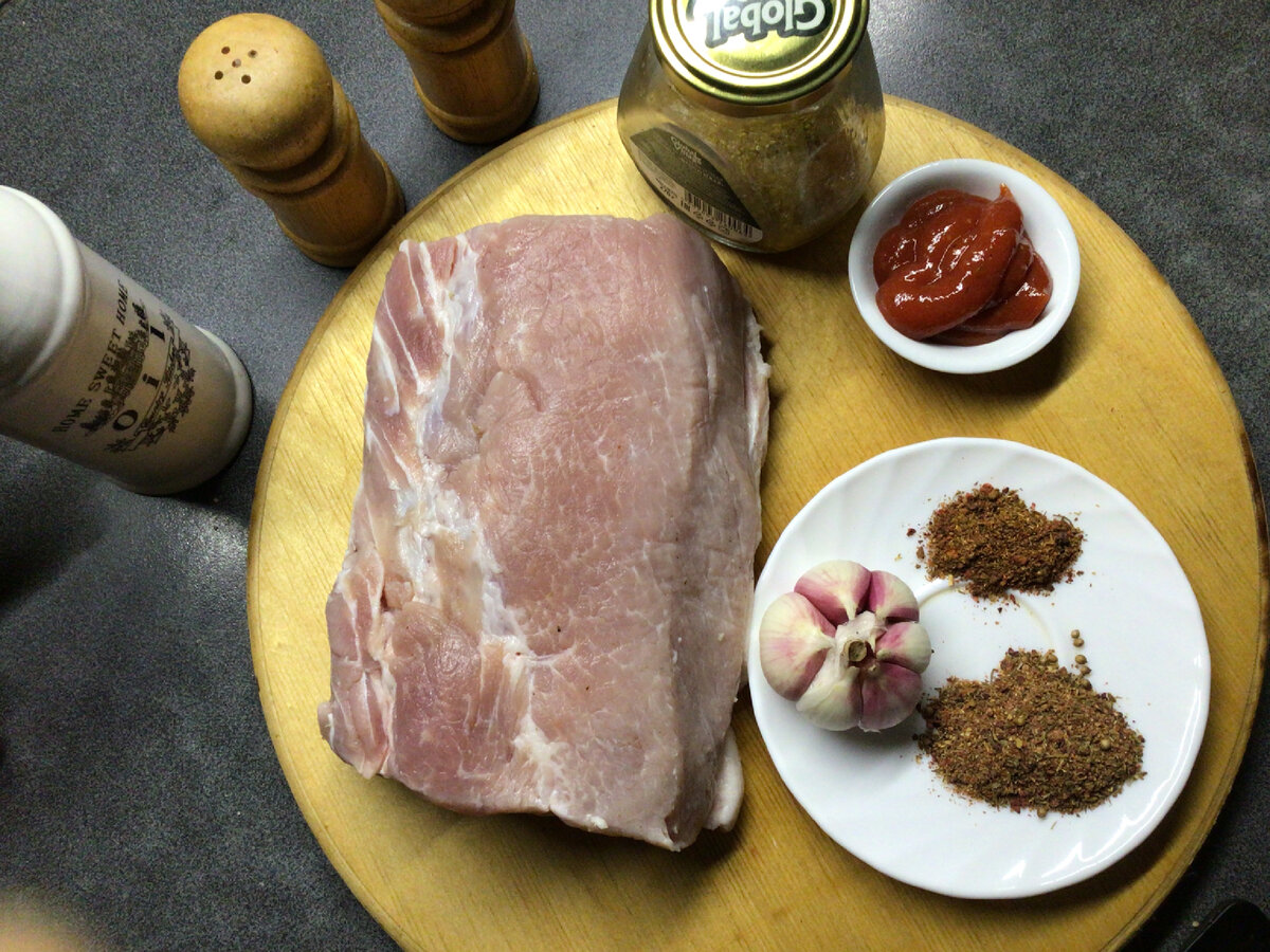  Мясо и специи.