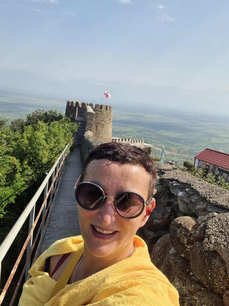 Я в Сигнахи. Вид на крепость и Алазанскую долину